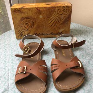 Salt Water Classic Sandals - girls
